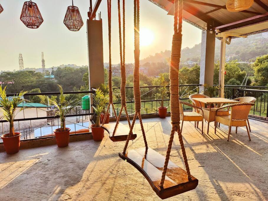 Summit House Dharamshala Villa ภายนอก รูปภาพ